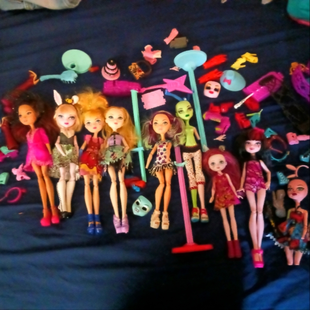 Monster/ Everafterhigh bundle